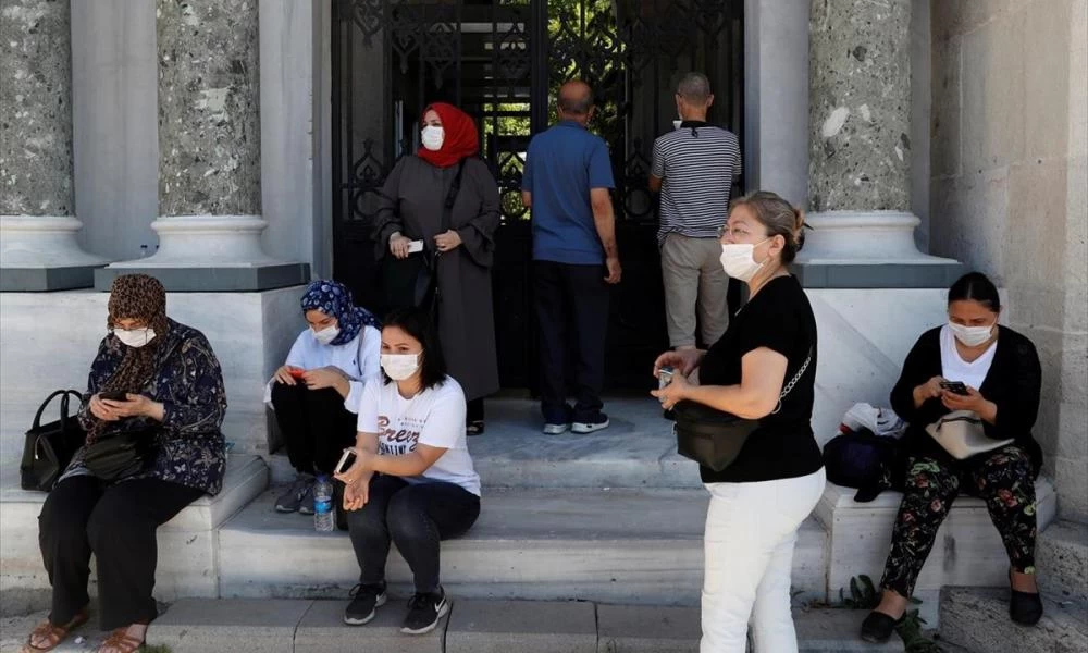 Τουρκία: Περισσότερα από 19.600 κρούσματα μέσα σε ένα 24ωρο
